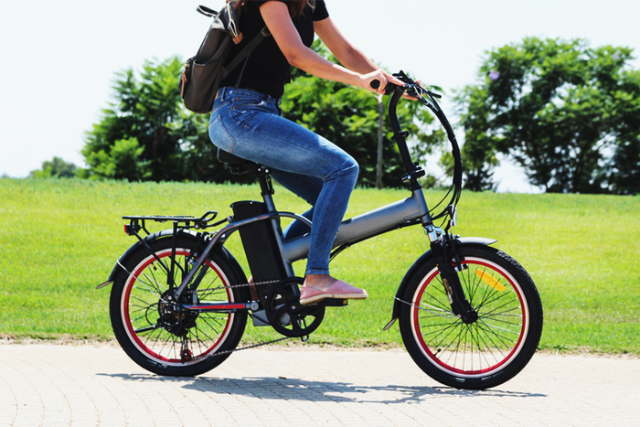 Xe đạp trợ lực phù hợp với những người muốn di chuyển nhanh mà không cần tốn quá nhiều sức
