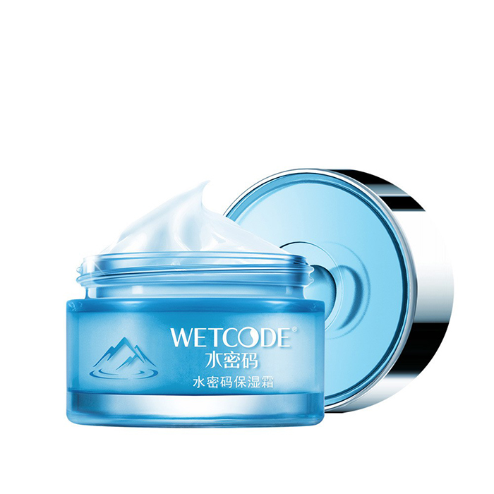 Kem dưỡng ẩm Wetcode Glacial Mineral Spring có thành phần từ suối khoáng băng tuyết từ sông băng cao 25000 km