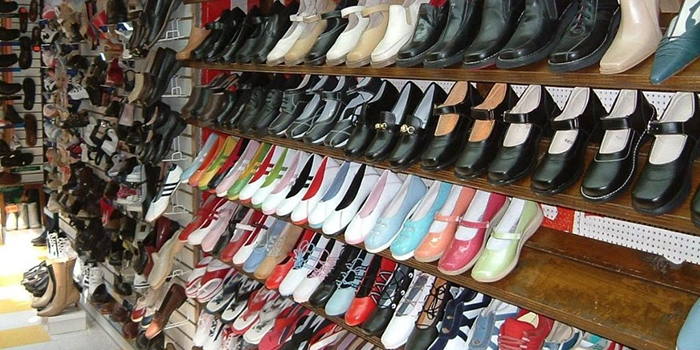 Dân buôn cần lựa chọn nguồn hàng giày super fake chất lượng, phù hợp với bản thân
